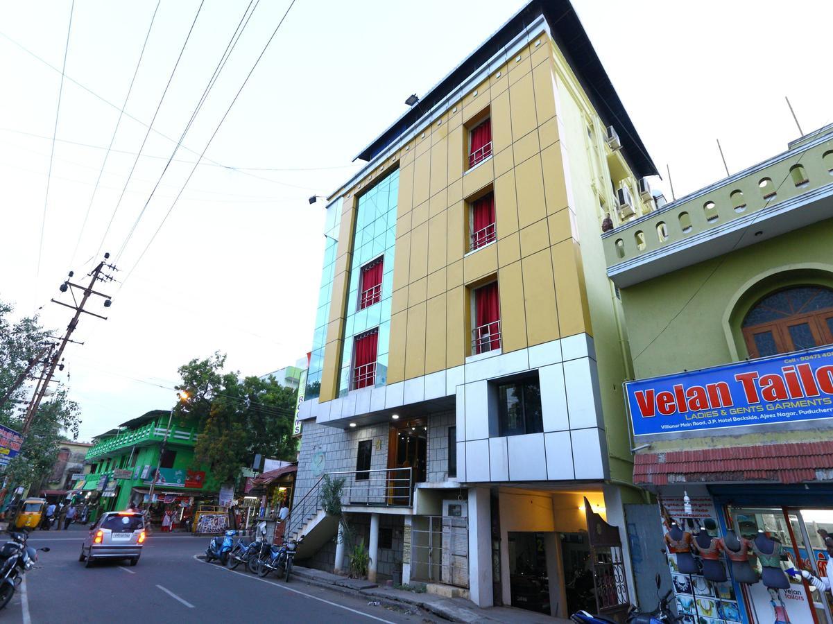 Oyo 9343 Jp Residency Hotel Puducherry Buitenkant foto