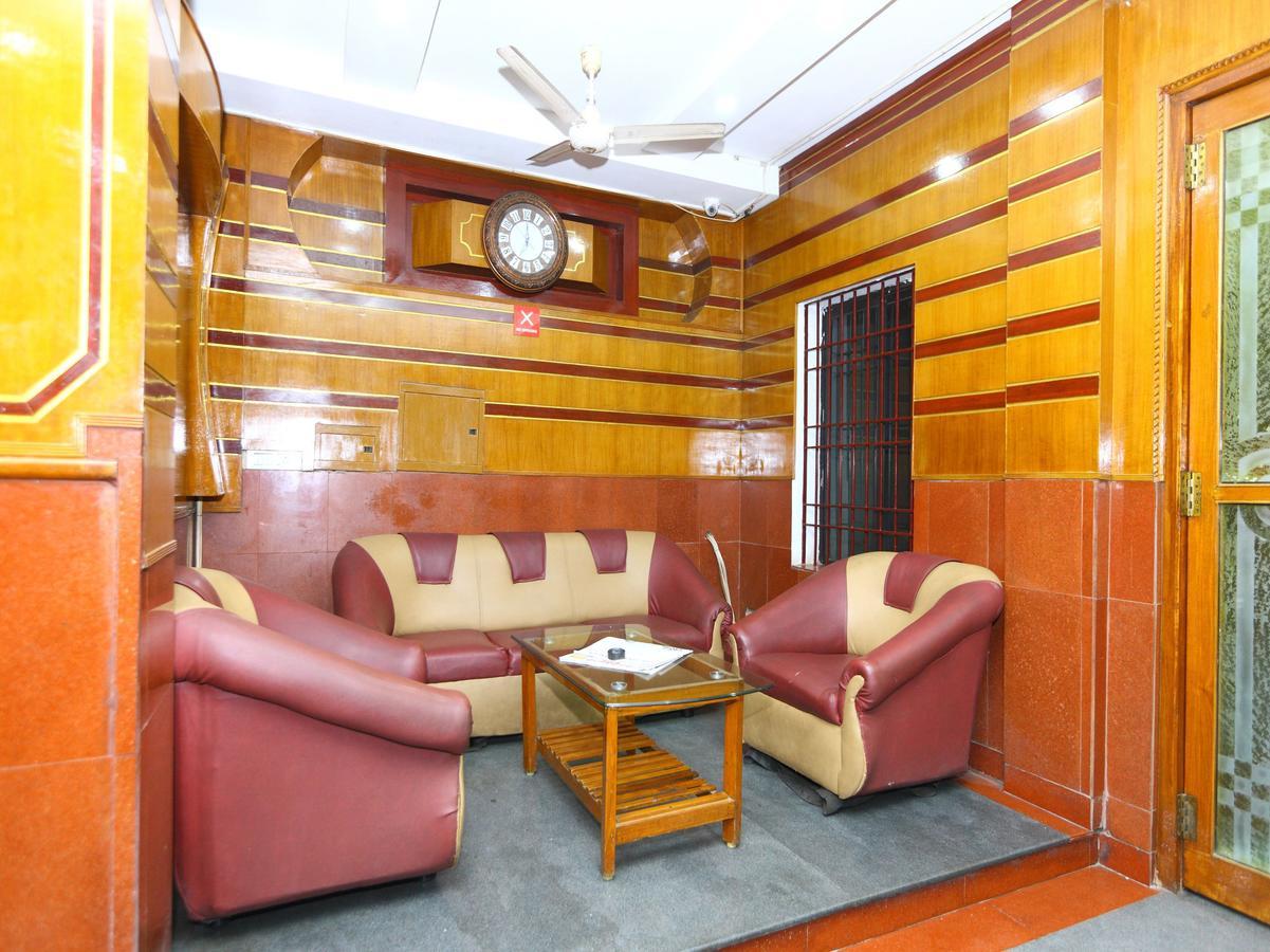 Oyo 9343 Jp Residency Hotel Puducherry Buitenkant foto
